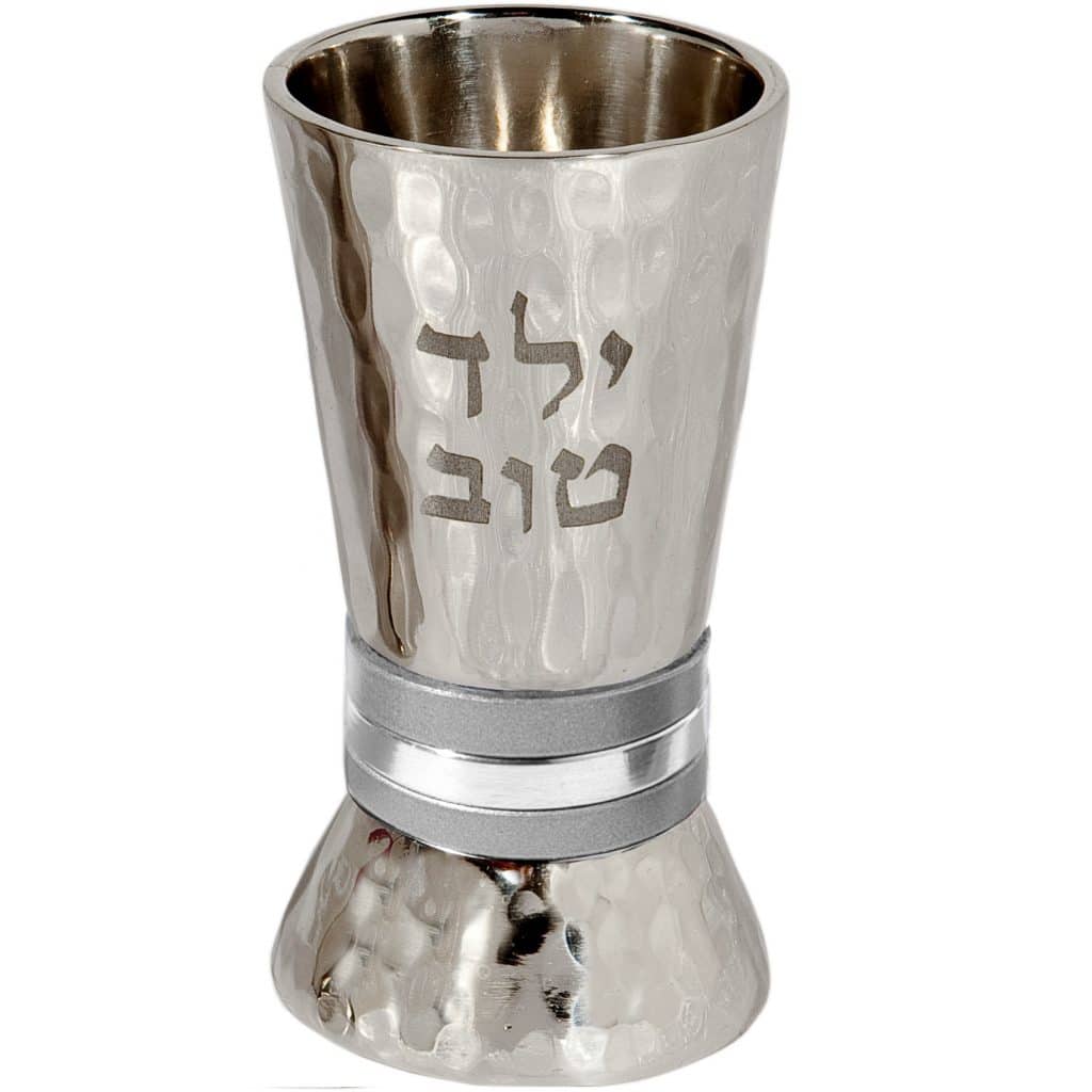 כוס דקורוטיבית