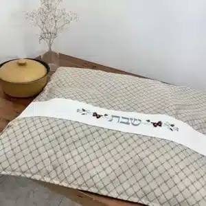 כיסוי פלטה רימונים מעויינים אפור-רונית גור